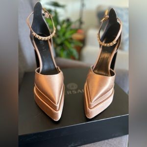 VERSACE AEVITAS POINTY PLATFORM PUMPS